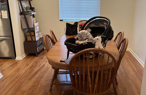 Jamestown Casa | 4 Miles from Downtown Furniture Market prime location