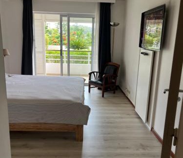 Anse Vata Apartamento | 4 star Beachfront Hotel apartment