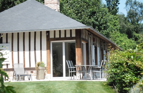 Saint-Martin-aux-Buneaux Casa | Casa tranquila de 4 estrellas les Petites Dalles