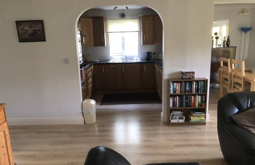 Watton Apartamento | Apartamento de lujo de 4 estrellas en planta baja con vistas a la calle 18