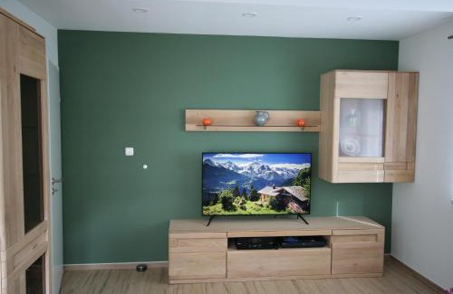 Gebersdorf Apartamento | 4 Sterne Ferienwohnung Sorbitztal inklusive Gästekarte