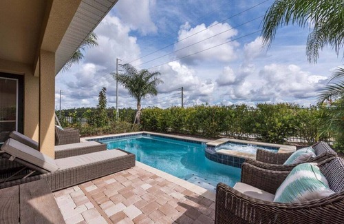 West Kissimmee Cabaña | 411 Wanderlust Heaven 5bed/pool