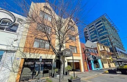 Adelaide Central Business District Apartamento | 438 entire 1BR exHotel Room in the heart of city
