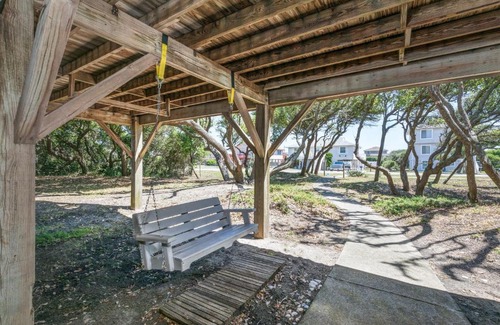 Kitty Hawk Casa | 4752 - Canopy Retreat by Resort Realty