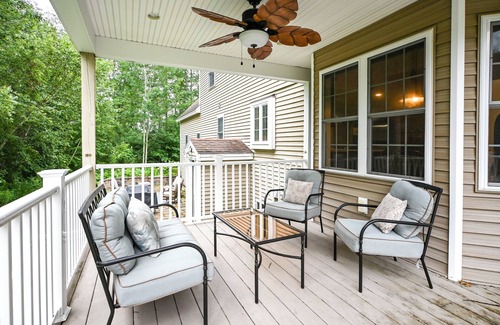 Southern Coast Casa | 4BR, 3.5 BA, Kid-Friendly, Private, A/C, 5min to Beach