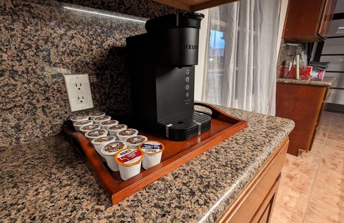 West Covina Villa | 4Br/4.5Ba 3850 Sqft Historical Villa w/ Game Rm/Private Pool & Gate/15 parking,