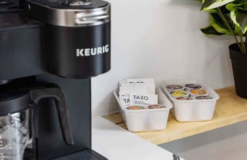 Mount Washington Casa | 4BR 4BA Urban Oasis in Mt Washington