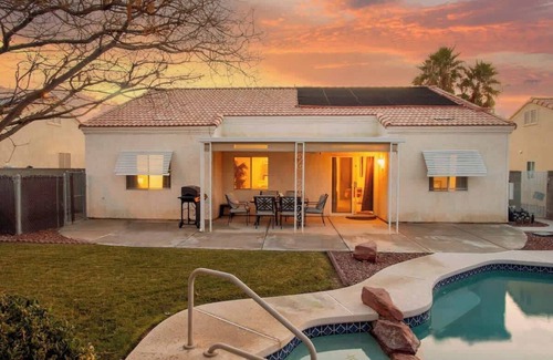 North Las Vegas Casa | 4BR Pool, Spa & Retro Arcade Polished Vegas Stay