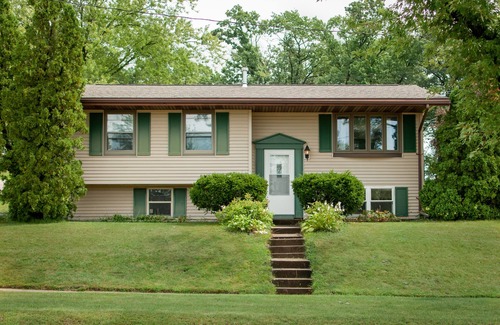 Cedar Rapids - Iowa City Casa | Rockwell House Cedar Rapids