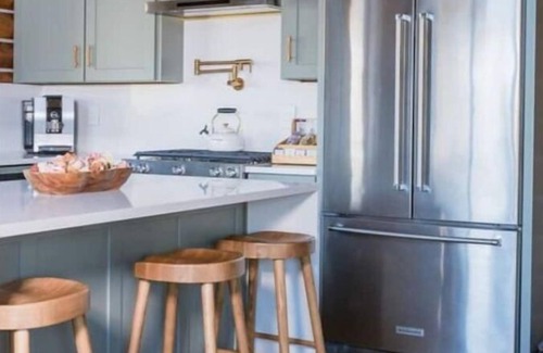 Honey Creek Cabina | 5 bed 3 bath cabin SE WI 1hr fr Chicago!