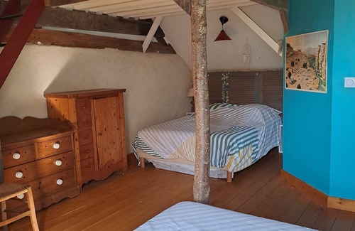 Mezieres-sur-Ponthouin Otro | Whole house 6 bedrooms 13 sleeps and more