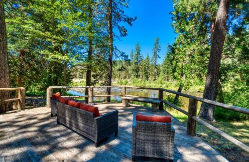 Sloat Casa | 5 Cabins | The Lost Sierra Ranch