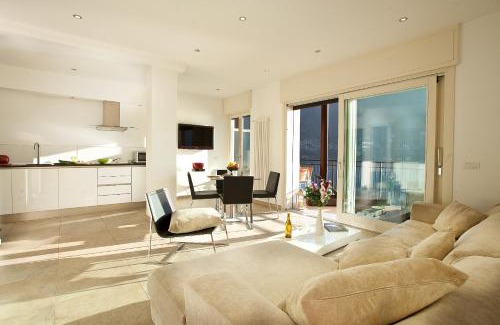 Laglio Apartamento | 5 Luxury Laglio Apartments-By Italian Apartments Stylish, Executive, Contemporary, Ribolla Azzuro, Penthouse