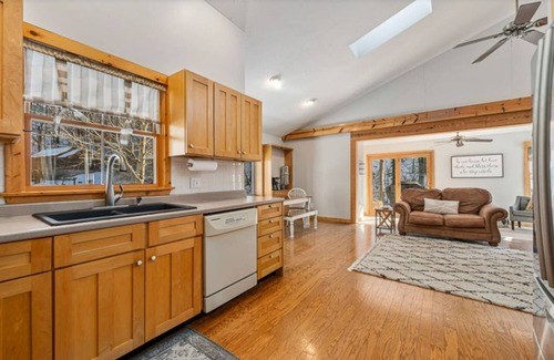 Celina Cabaña | 5 Minute Walk to Horse Creek Marina