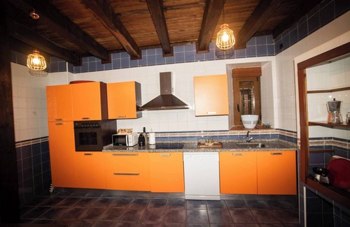 Miranda de Azan Cabaña | A 5 minutos de Salamanca y de Vía de la Plata, grandes grupos Villas de Miranda