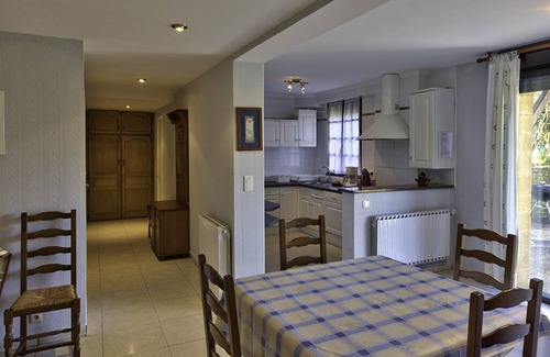 Sarlat-la-Caneda Apartamento | 5 minutes from Sarlat. Country apartment for 4 to 5 people