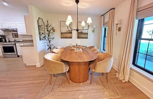 Mount Plymouth Casa | 5 Star Luxury LARGE Cozy Country Home With Beautiful Pool & Patio! New Listing!!