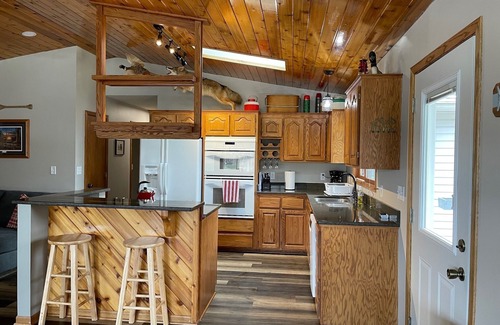 Garrison Casa | 5 Stars! Updated/Private/Clean/Spacious Cabin On Lake Mille Lacs-4 bedroom