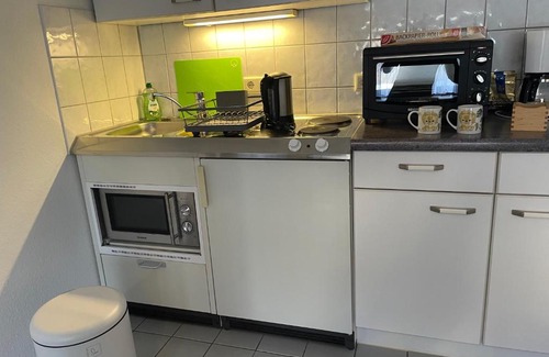 Kessenich Apartamento | 500 Miles Apartments