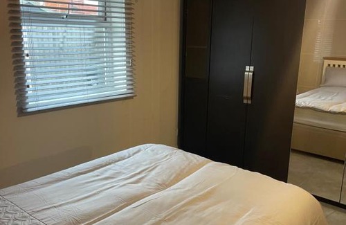 London Borough of Hounslow Casa | 50A Green Lane