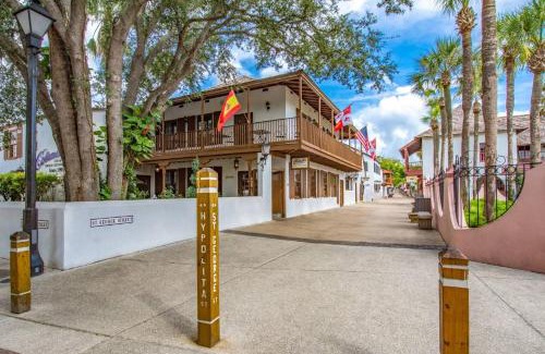 Downtown Historic District Casa | 56 Valencia Street