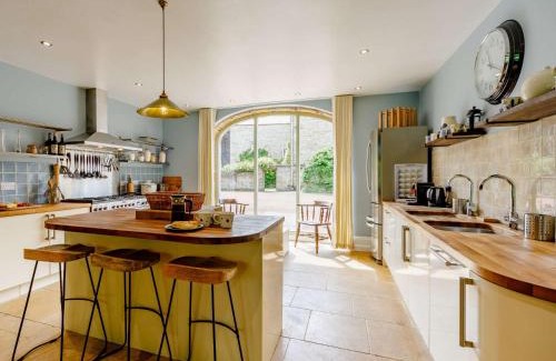 Crawcrook Casa | 6 Bed in Hexham 87253