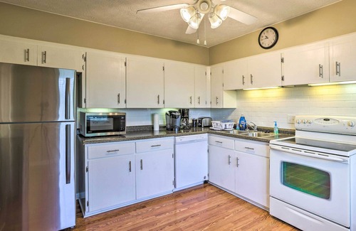 Omaha Casa | 6 Mi to Old Market: Home w/ BBQ-Ready Patio!