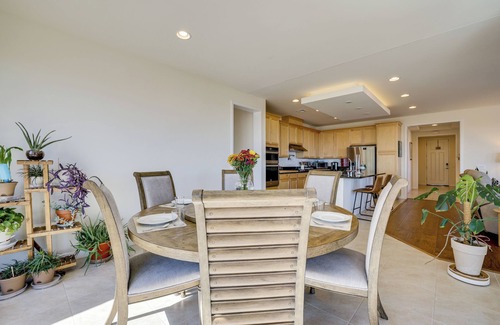 Las Vegas Casa | 6 Mi to Red Rock Canyon! Gem w/ Mtn & Valley Views