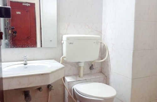 Madurai Main Hotel | 6 minutos a pie de Madurai Junction