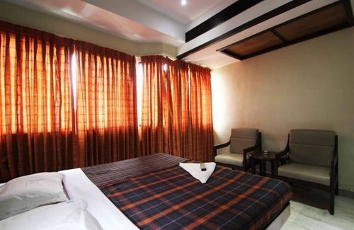 Madurai Main Hotel | 6 minutos a pie de Madurai Junction