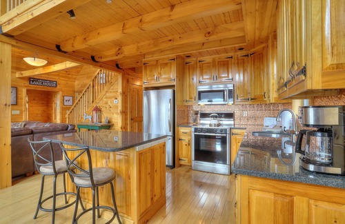 Oquossoc Casa | ¡IMPRESIONANTE vista del lago Rangeley y todo lo que necesitarías para pasar un buen rato en Rangeley!