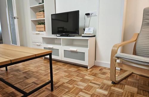 Las Campas y San Claudio Apartamento | 619A Moderno y acogedor apartamento