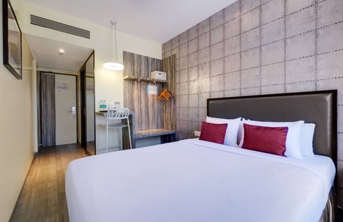 Vadodara Hotel | 7 Apple Hotel Vadodara