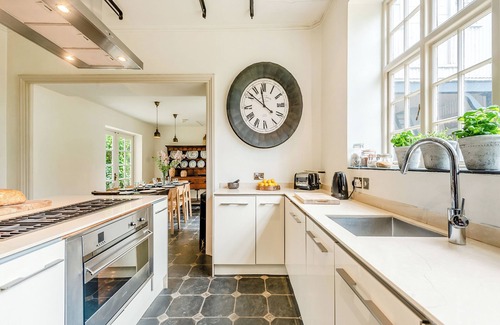 Llanarth Cabaña | Alojamiento de 7 habitaciones en Llanarth