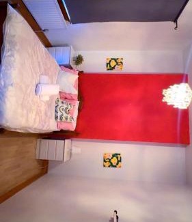 Walsall Apartamento | 7 Bedroom Cosy Walsall Stay - WiFi & Free Parking