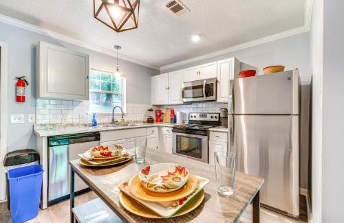 Browns Mill Park Casa | 7 Mi to Downtown Atlanta Home with Yard