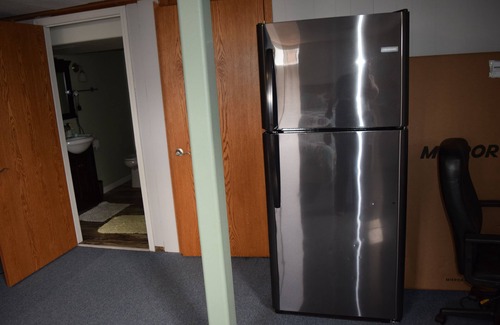 Nashua Casa | 7 minutes to dredge cuts. 15 minutes to fort peck marina. Hunters paradise.