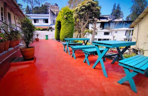 Kodaikanal Hotel | 7 ROADS RESORT 50mts to lake