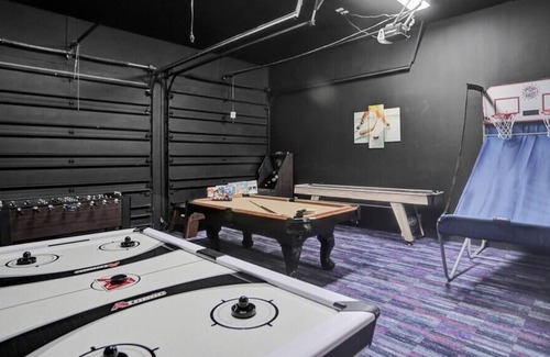 Plantation Villa | 7Ksf Mansion Theater/Gameroom/Heated Pool