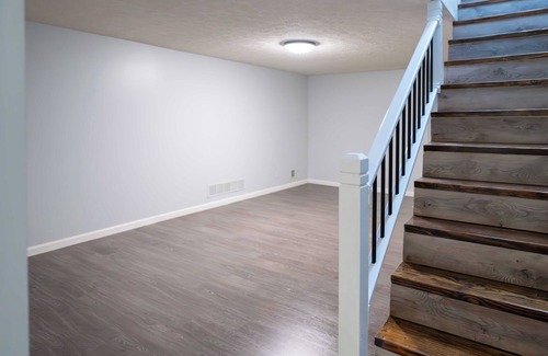 Eastwood Casa | 8 Acres private estate!!! Spacious 5-bedroom house in Fisherville.