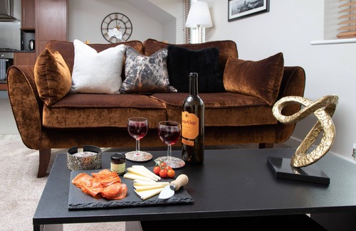 Chester-le-Street Cabaña | 8 Eureka Mews