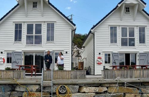 Bomlo Casa | 8 person holiday home in Urangsvåg