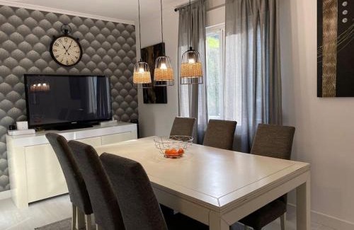 Balmaseda Apartamento | 80 m2 recién reformado, acogedor y elegante.