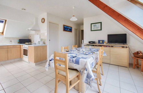 Erquy Apartamento | 850m de la playa, piso con jardin para 5