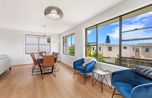 Forster Casa | 86 Becker Road