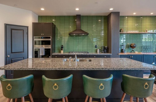 Coachella Villa | 9 Bedrooms/Theater/Pool/PickleBall/Sleeps 23