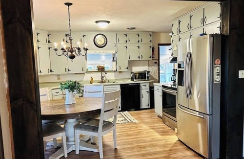 Ramblewood Casa | 9 MILES FROM BEAVER STADIUM: Family Friendly Home in State College