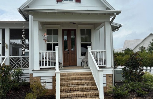 Taylor Cabaña | A 5 star Cottage in a very cool country setting in Plein Air