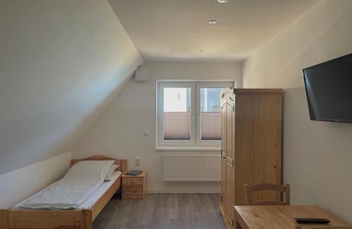 Tornesch Casa | A & B Apartment und -Zimmervermietung eGbr