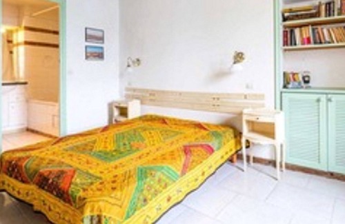 Erbalunga Hotel | Un balcón con vistas al mar